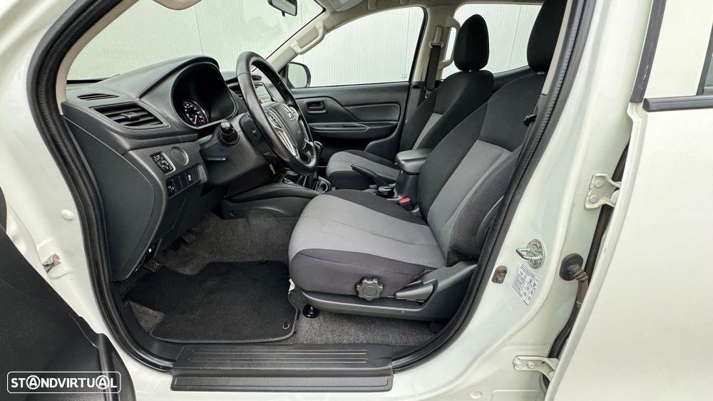 Mitsubishi L-200 Cabine dupla 4X2 - 28