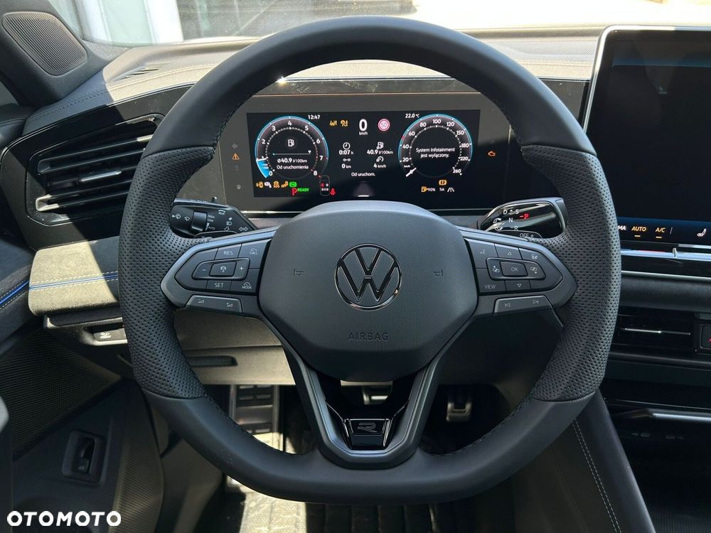 Volkswagen Tiguan - 14