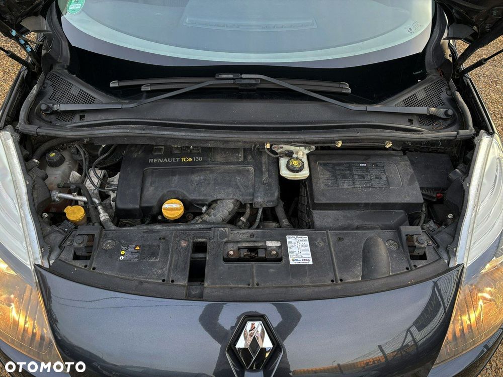 Renault Grand Scenic - 8