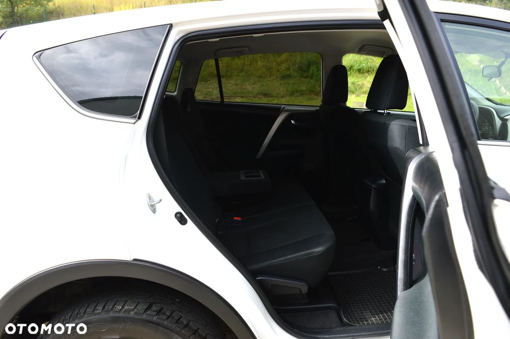 Toyota RAV4 2.0 D-4D Premium 4x2 - 12