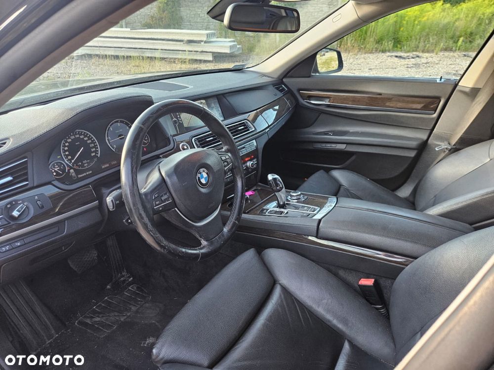 BMW Seria 7 - 7