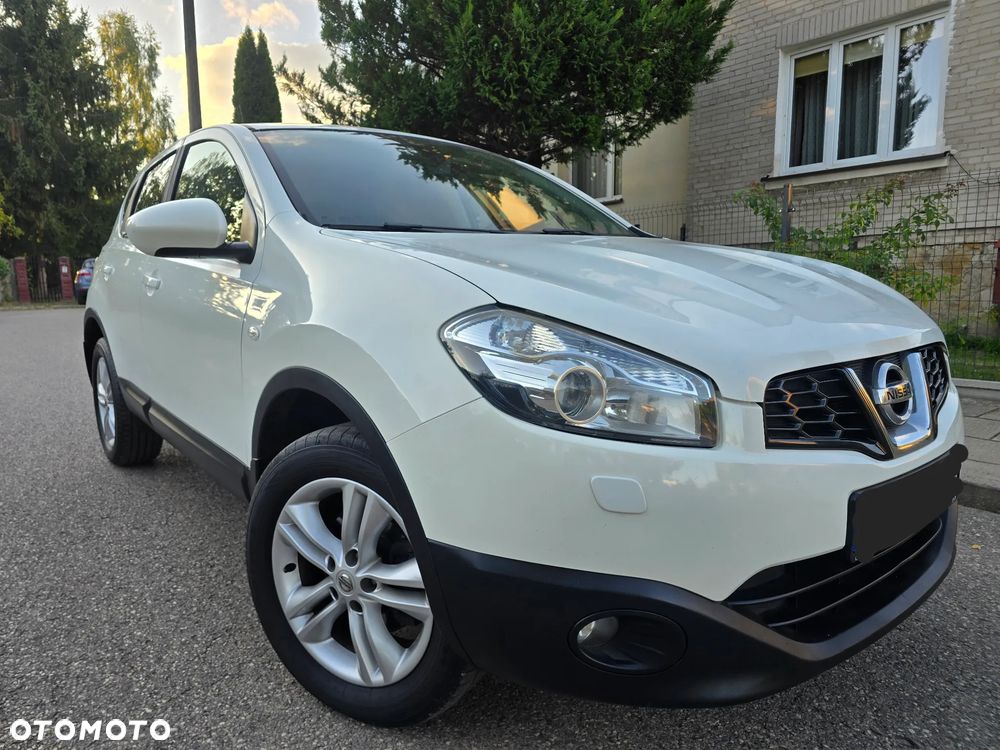 Nissan Qashqai - 2