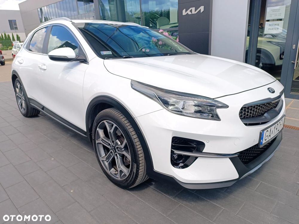 Kia XCeed 1.6 T-GDI L Business Line DCT - 4