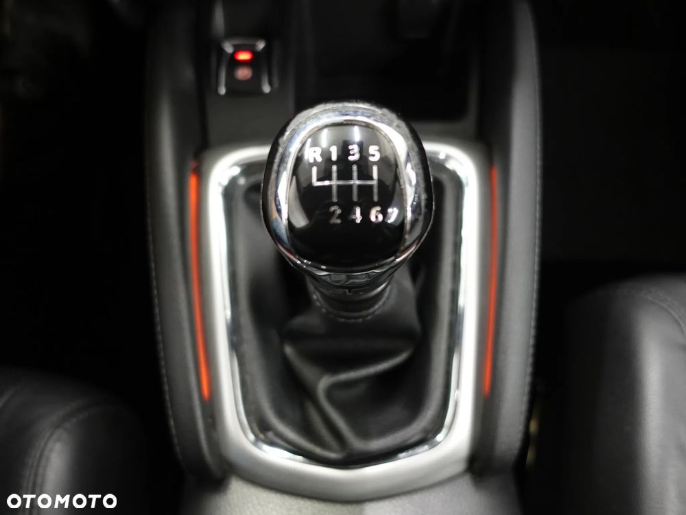 Nissan Qashqai - 34