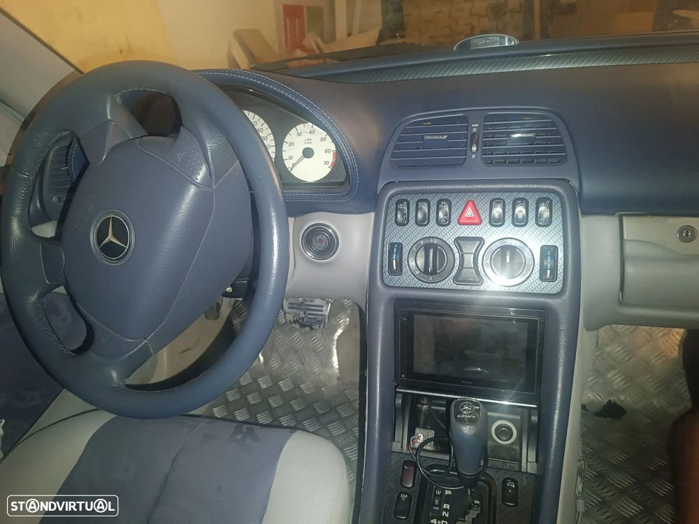 Mercedes-Benz CLK 320 - 17