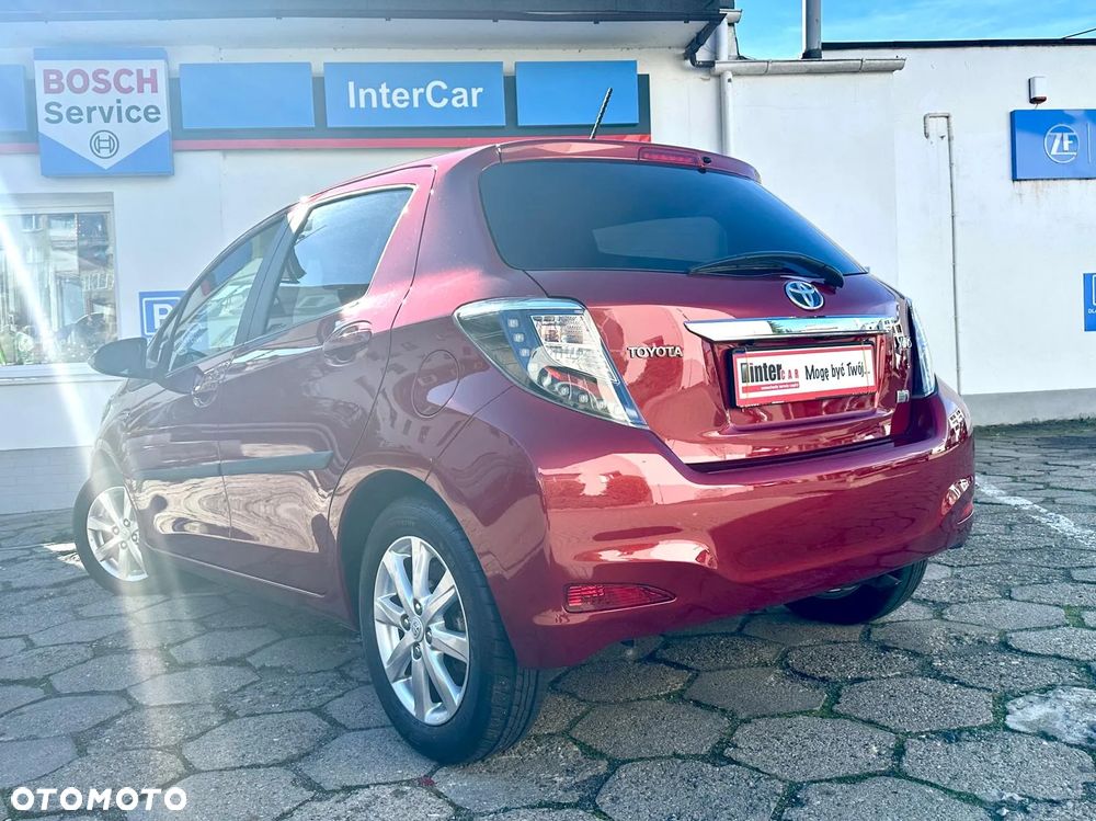 Toyota Yaris - 8