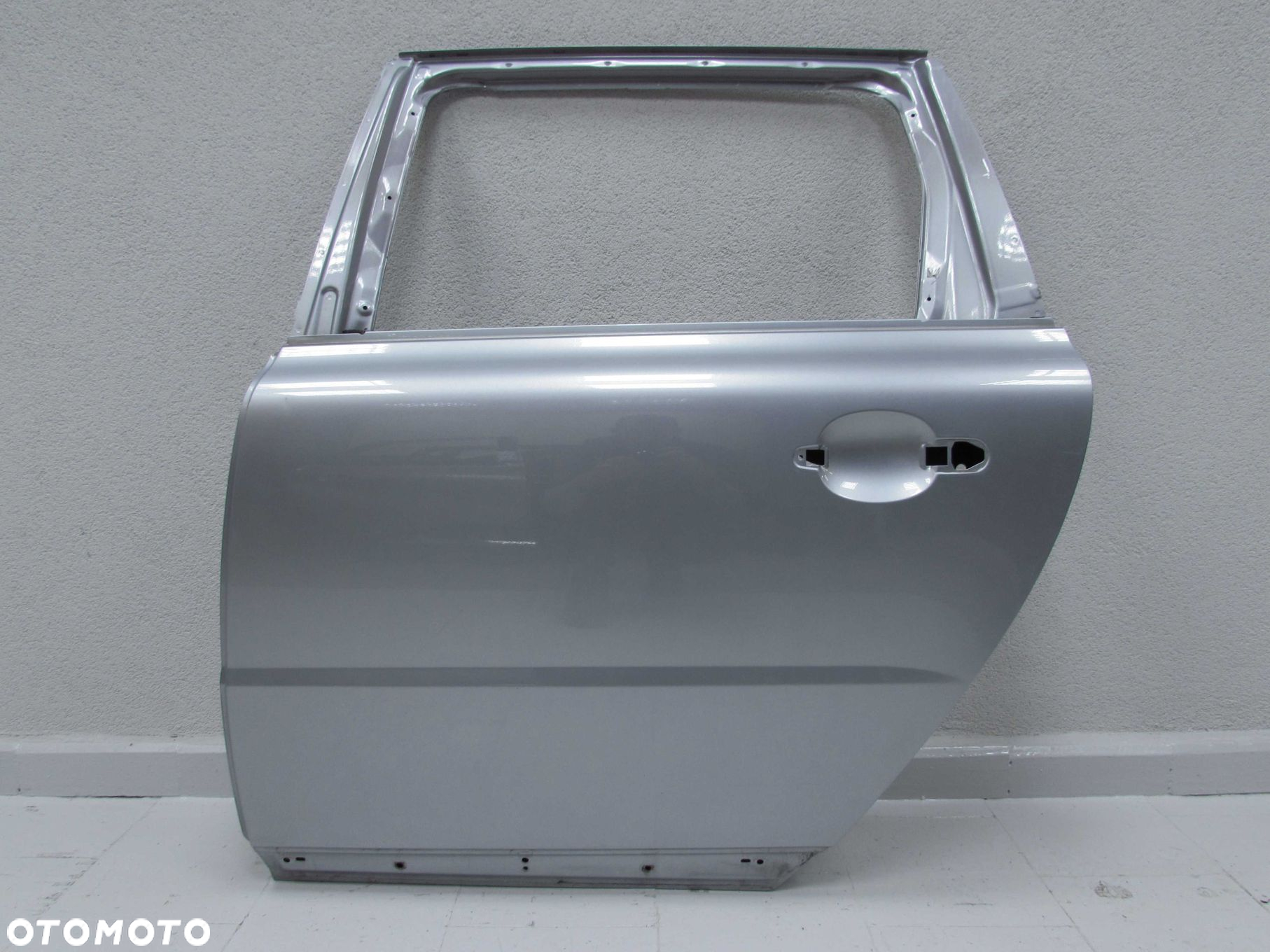 VOLVO V70 III XC70 06-16 DRZWI TYL TYLNE LEWE DO ZALOZENIA - 3