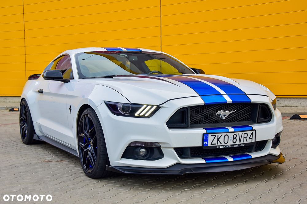 Ford Mustang 3.7 V6 Premium - 1