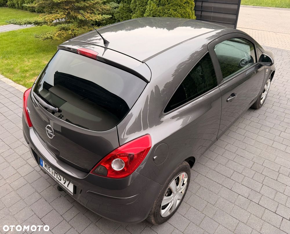 Opel Corsa 1.4 16V Selection - 12