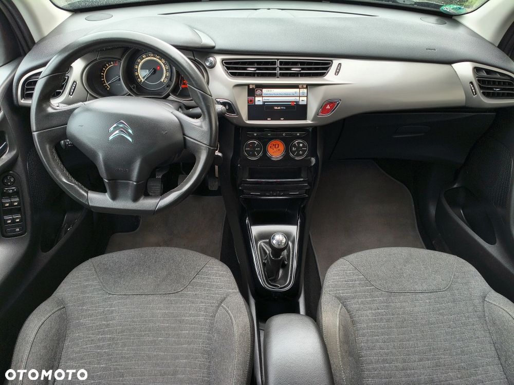 Citroën C3 Pure Tech (VTi) 82 Exclusive - 11