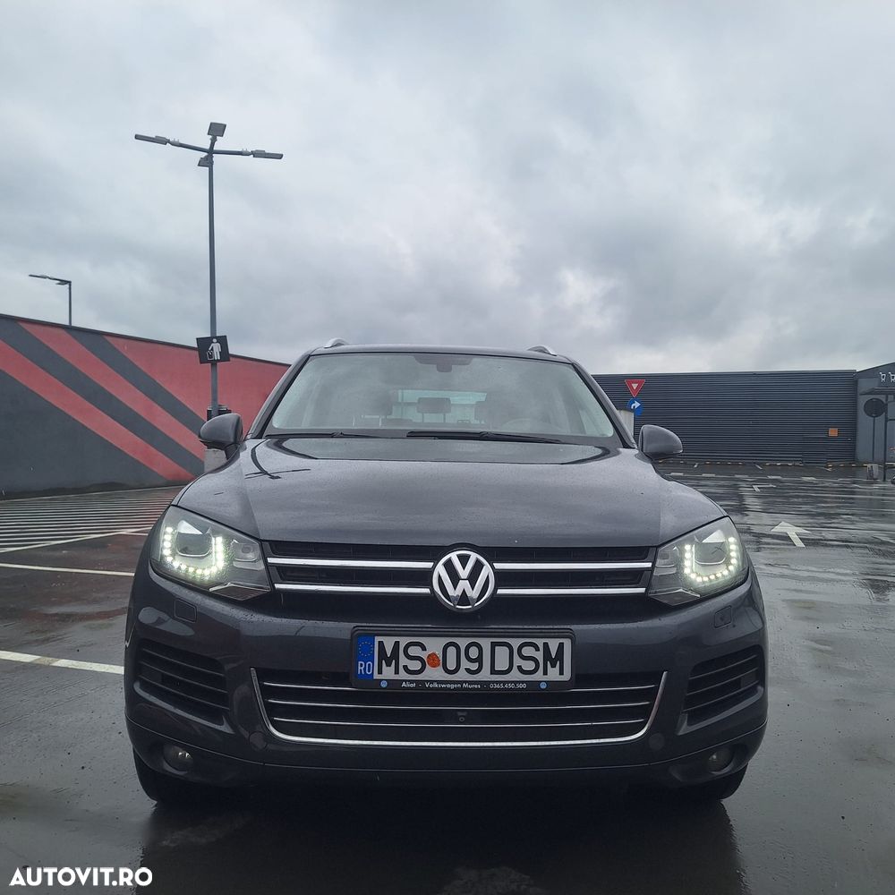 Volkswagen Touareg - 2