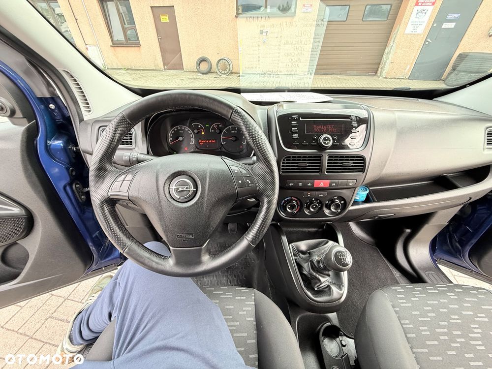 Opel Combo - 12