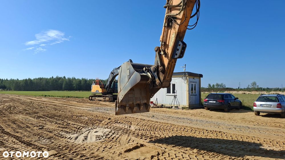 Hyundai R300 LC 9A - 11