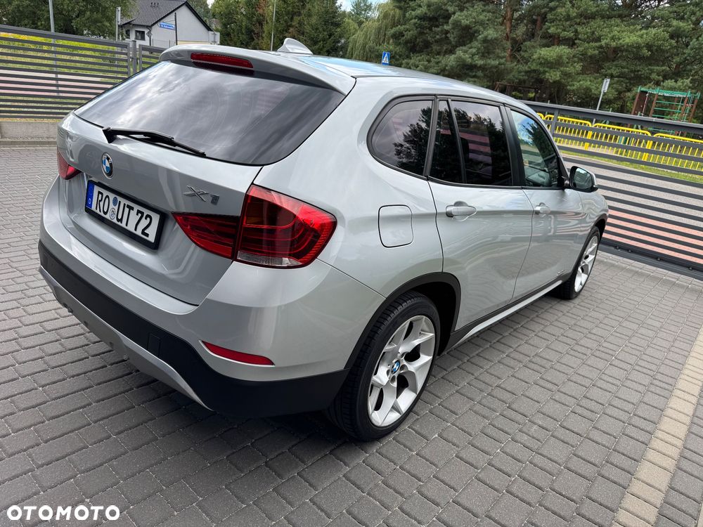 BMW X1 xDrive18d xLine - 4
