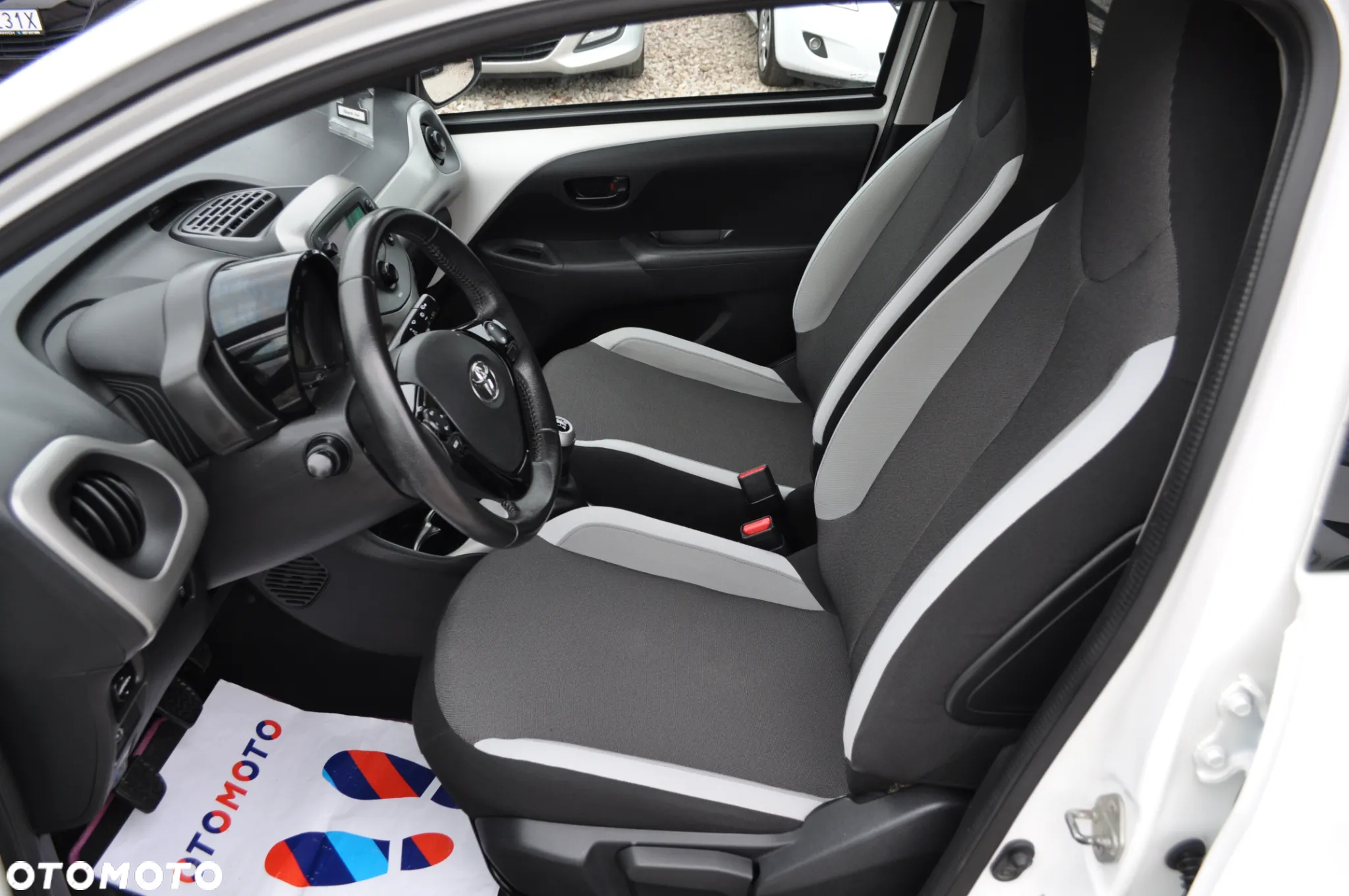 Toyota Aygo - 13