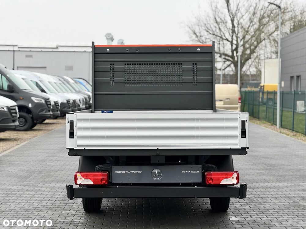 Mercedes-Benz Sprinter - 7