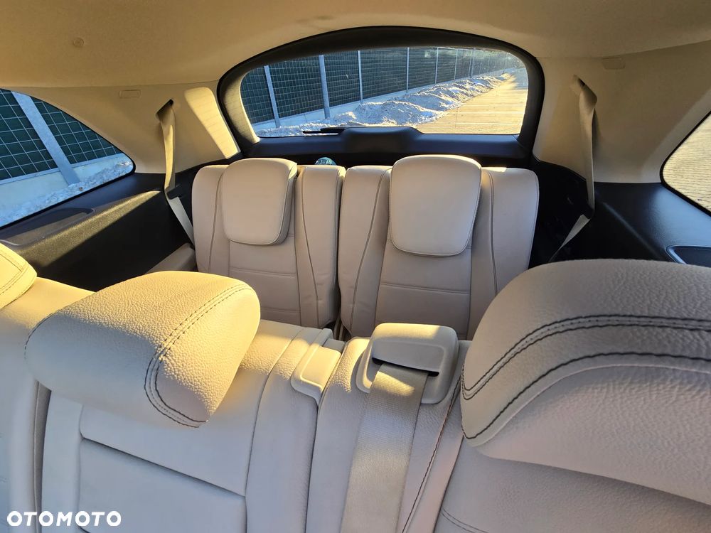 Mercedes-Benz GLS - 15