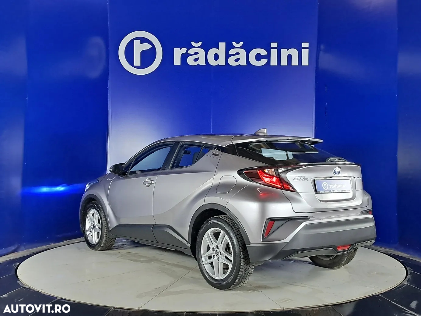 Toyota C-HR - 3