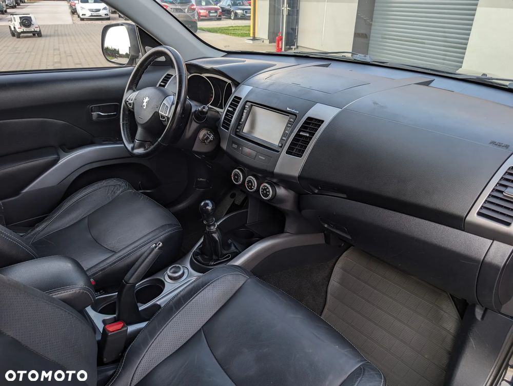 Peugeot 4007 HDI FAP 7-Sitzer Platinum - 34