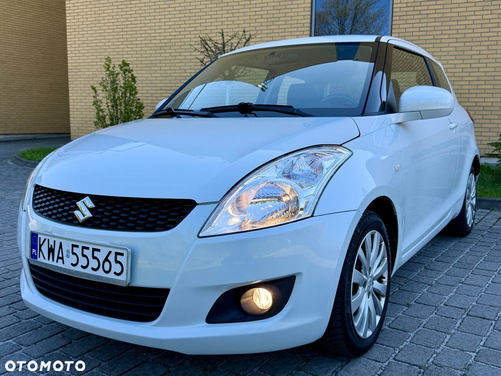Suzuki Swift 1.2 Premium - 1