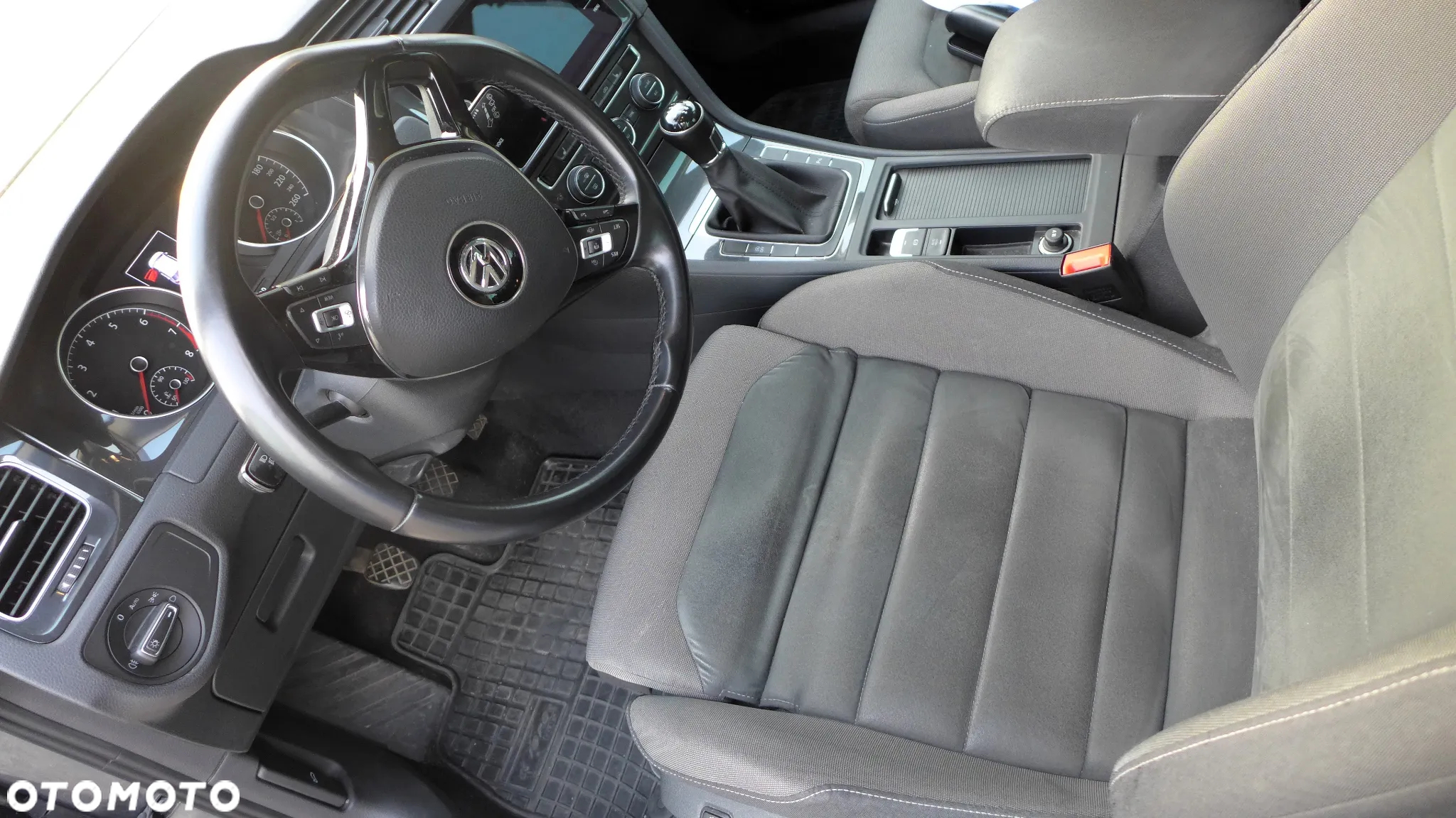 Volkswagen Golf VII 1.5 TSI BMT Comfortline - 9