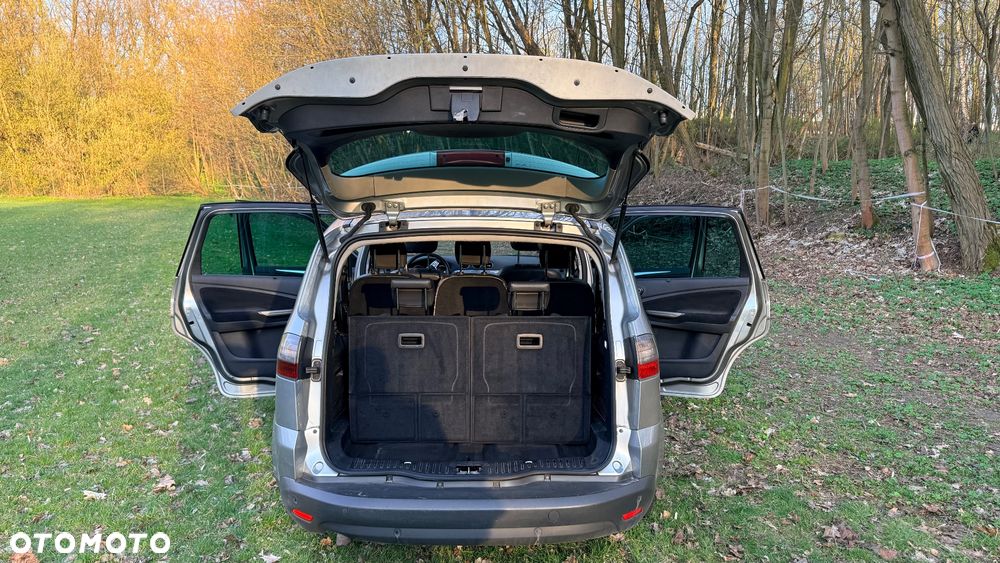 Ford S-Max 2.0 TDCi Titanium - 14