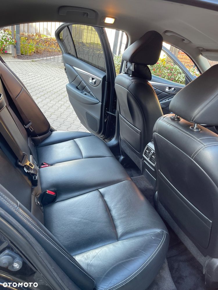Infiniti Q50 2.2d Sport Executive - 9