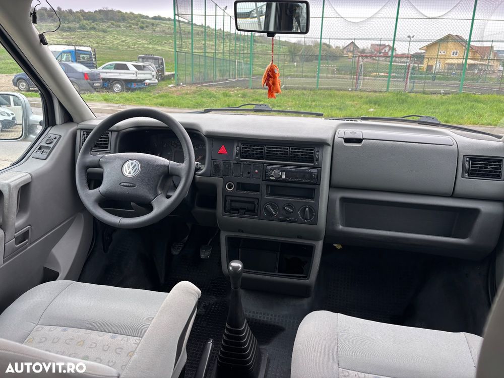 Volkswagen Transporter - 15