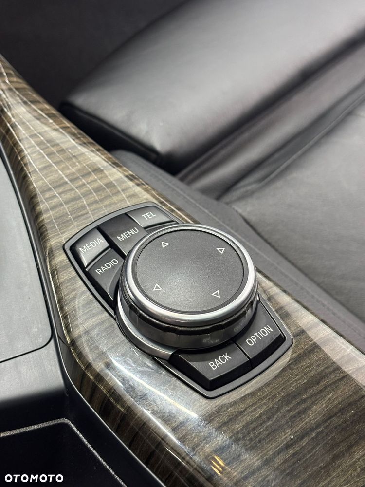 BMW Seria 2 M235i sport - 13