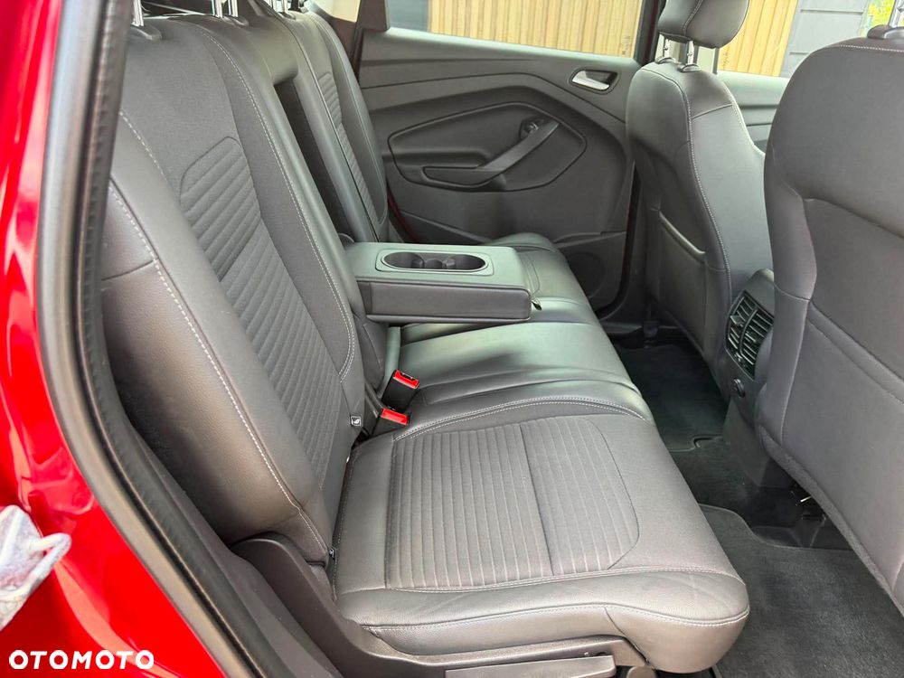 Ford Kuga 2.0 TDCi 4x2 Titanium - 10