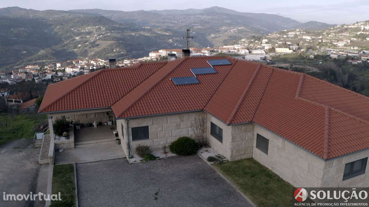 Moradia individual - Grande imagem: 2/53