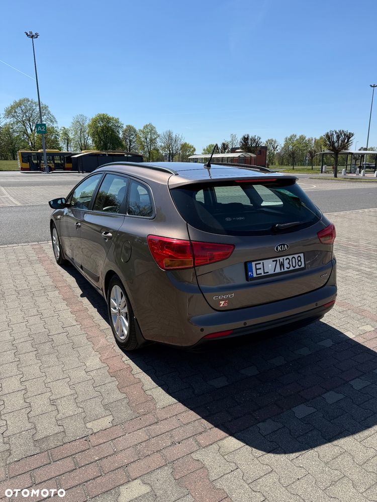 Kia Ceed 1.6 CRDi M - 7