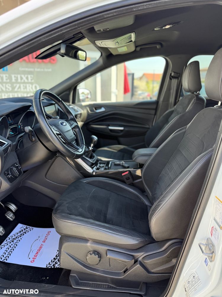 Ford Kuga 1.5 EcoBoost 2WD Titanium - 10