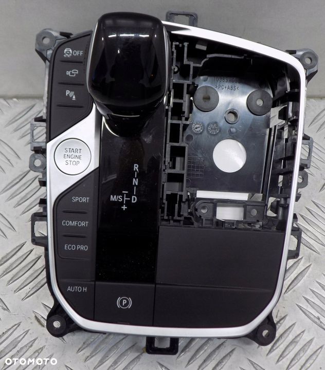 BMW G42 LEWAREK DZWIGNIA ZMIANY BIEGÓW 5A08C12 - 2