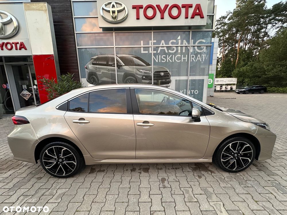 Toyota Corolla 1.8 Hybrid Comfort - 9