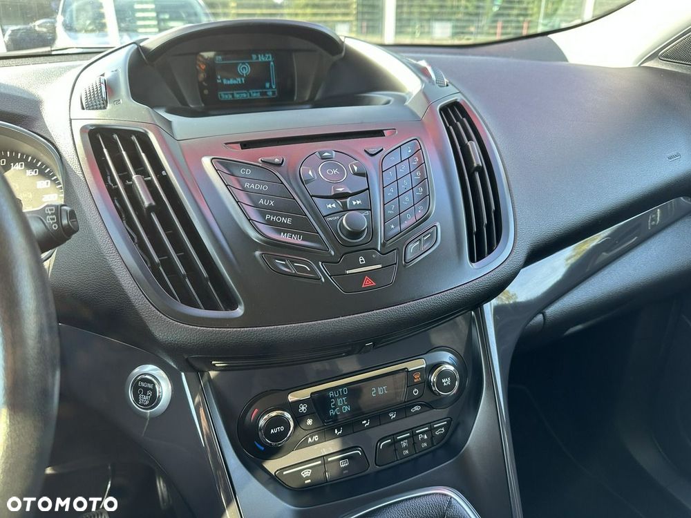 Ford Kuga 2.0 TDCi 2x4 Titanium - 21