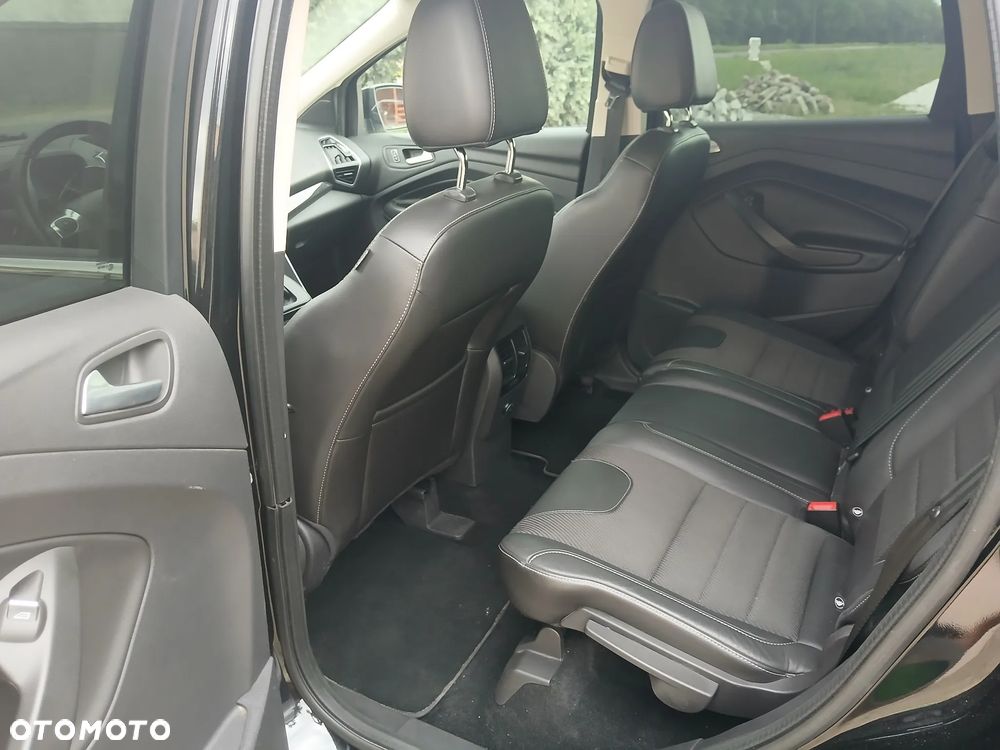 Ford Kuga 2.0 TDCi 4x4 Titanium - 21