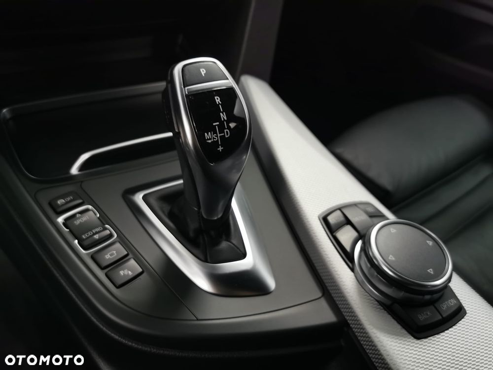 BMW Seria 4 428i xDrive - 14