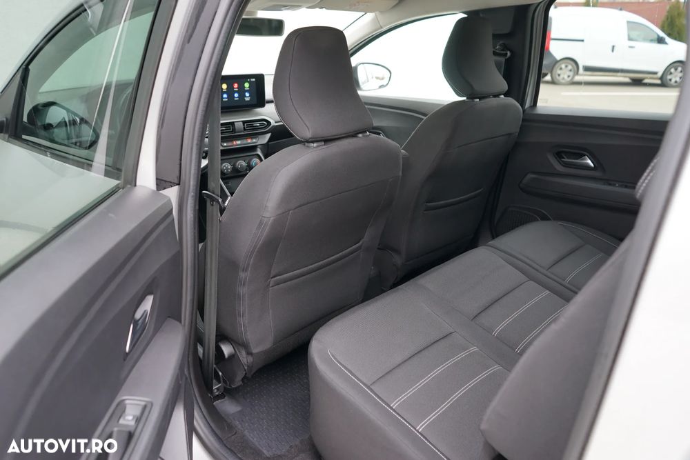 Dacia Jogger 5 locuri TCe 110 Essential - 24