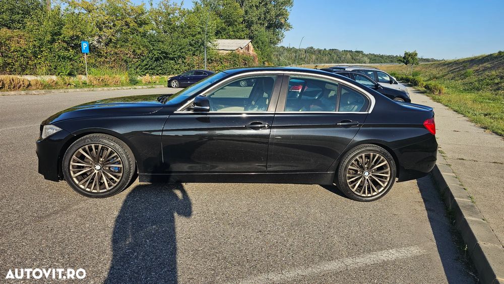 BMW Seria 3 320d EfficientDynamics Edition Sport Line - 7