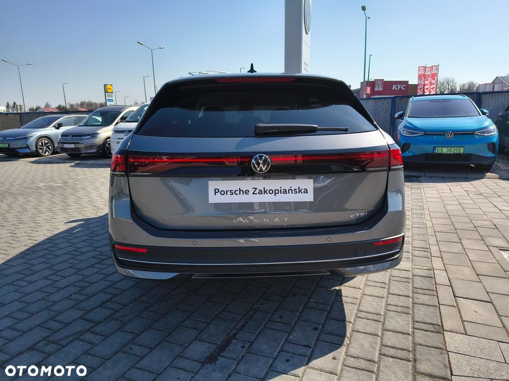 Volkswagen Passat - 7