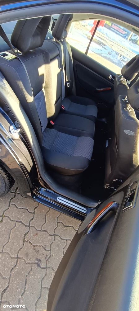 Volkswagen Bora 1.6 Comfortline - 6