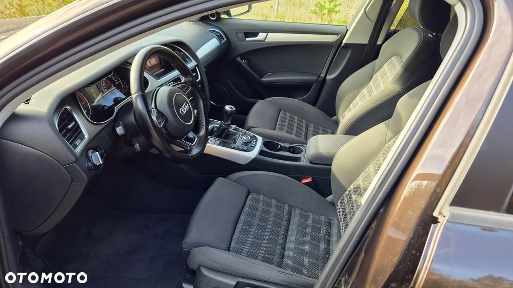 Audi A4 Avant 2.0 TDI DPF Attraction - 16