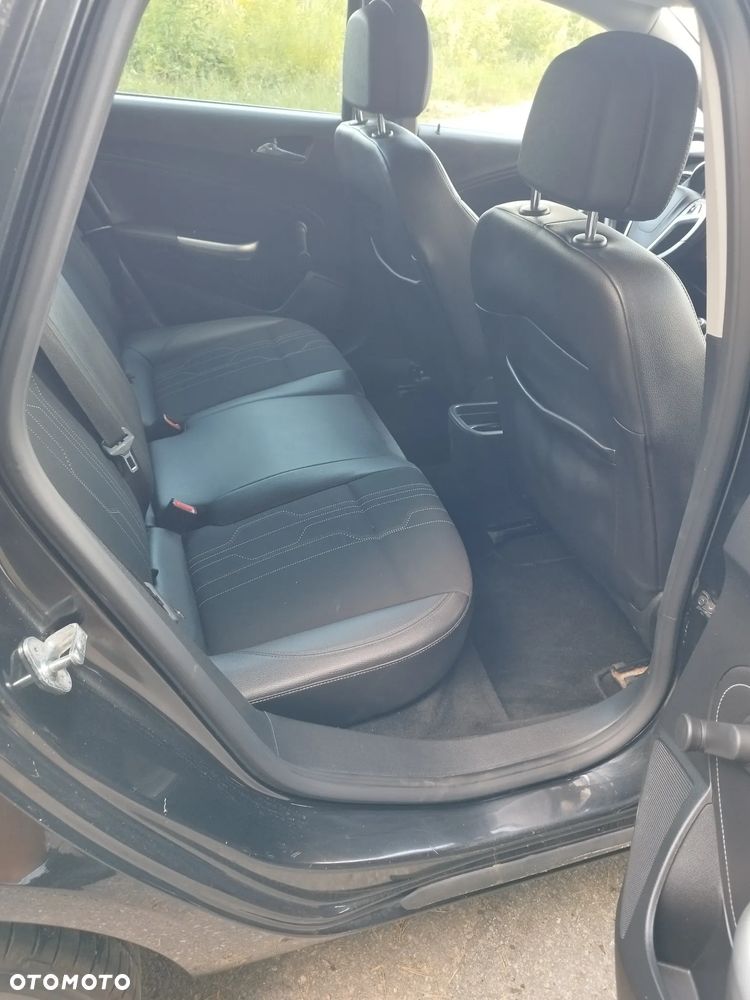 Opel Astra 1.4 T Edition 150 - 19