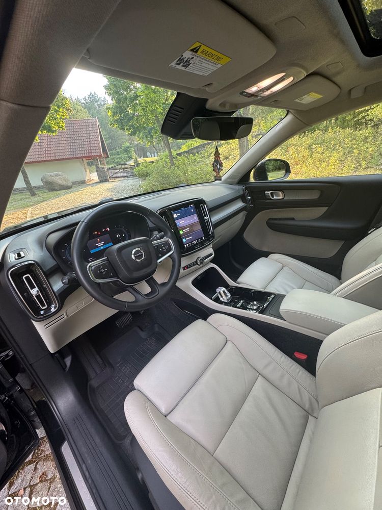Volvo XC 40 B5 AWD Ultimate Dark - 7