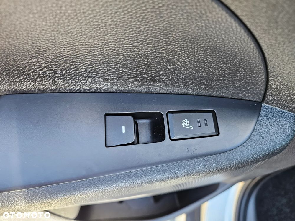 Hyundai Tucson 1.6 GDi 2WD Pure - 25