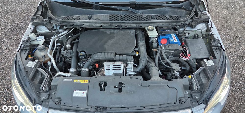 Peugeot 308 - 17