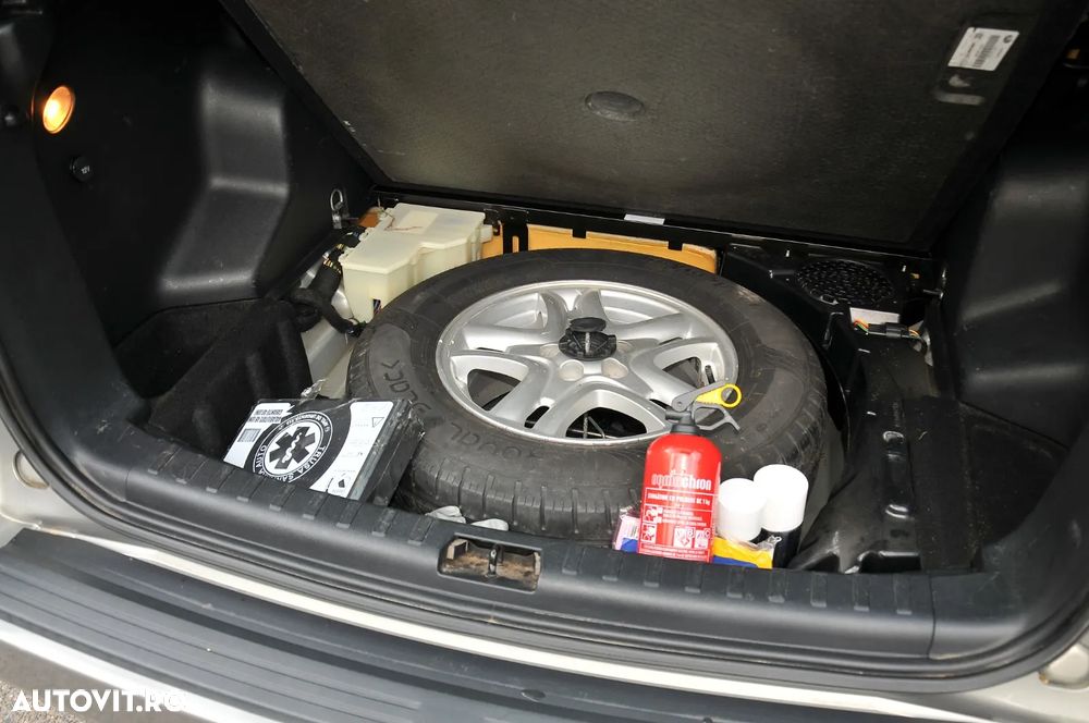 Land Rover Freelander - 26