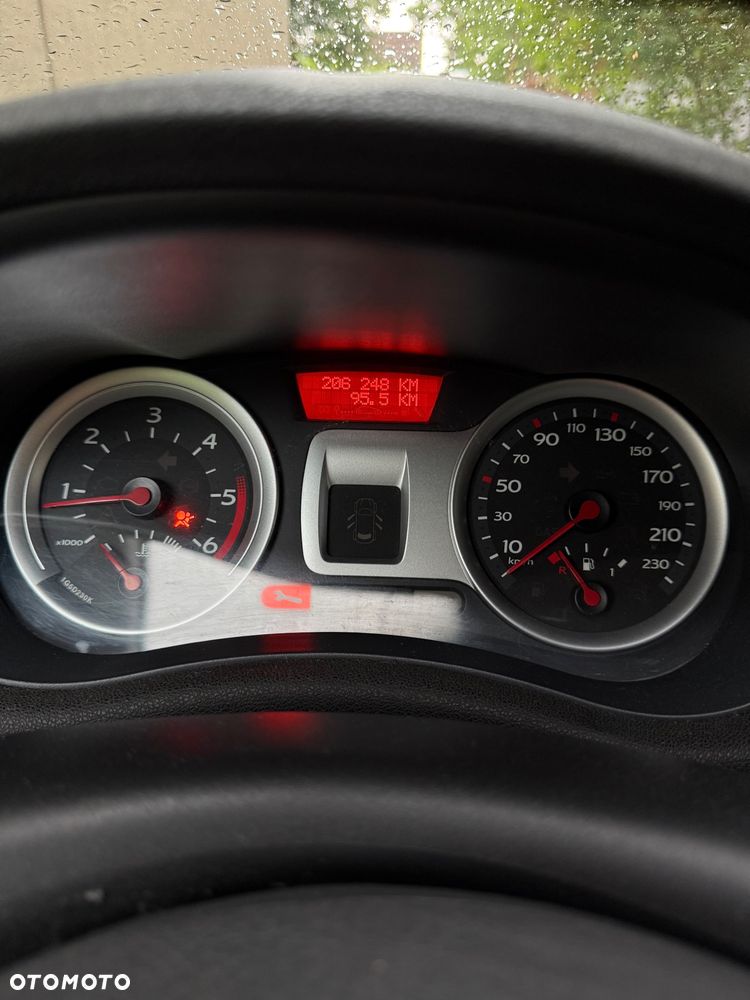 Renault Clio 1.5 dCi Expression - 9