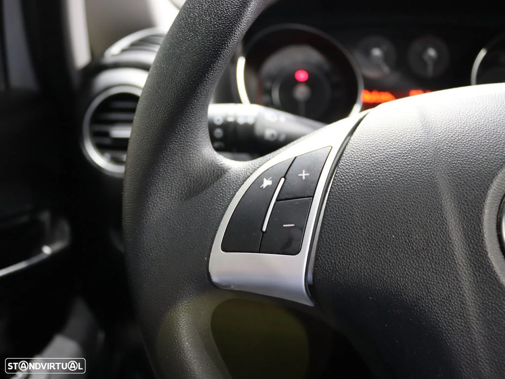 Fiat Punto 1.3 M-Jet Lounge S&S - 16